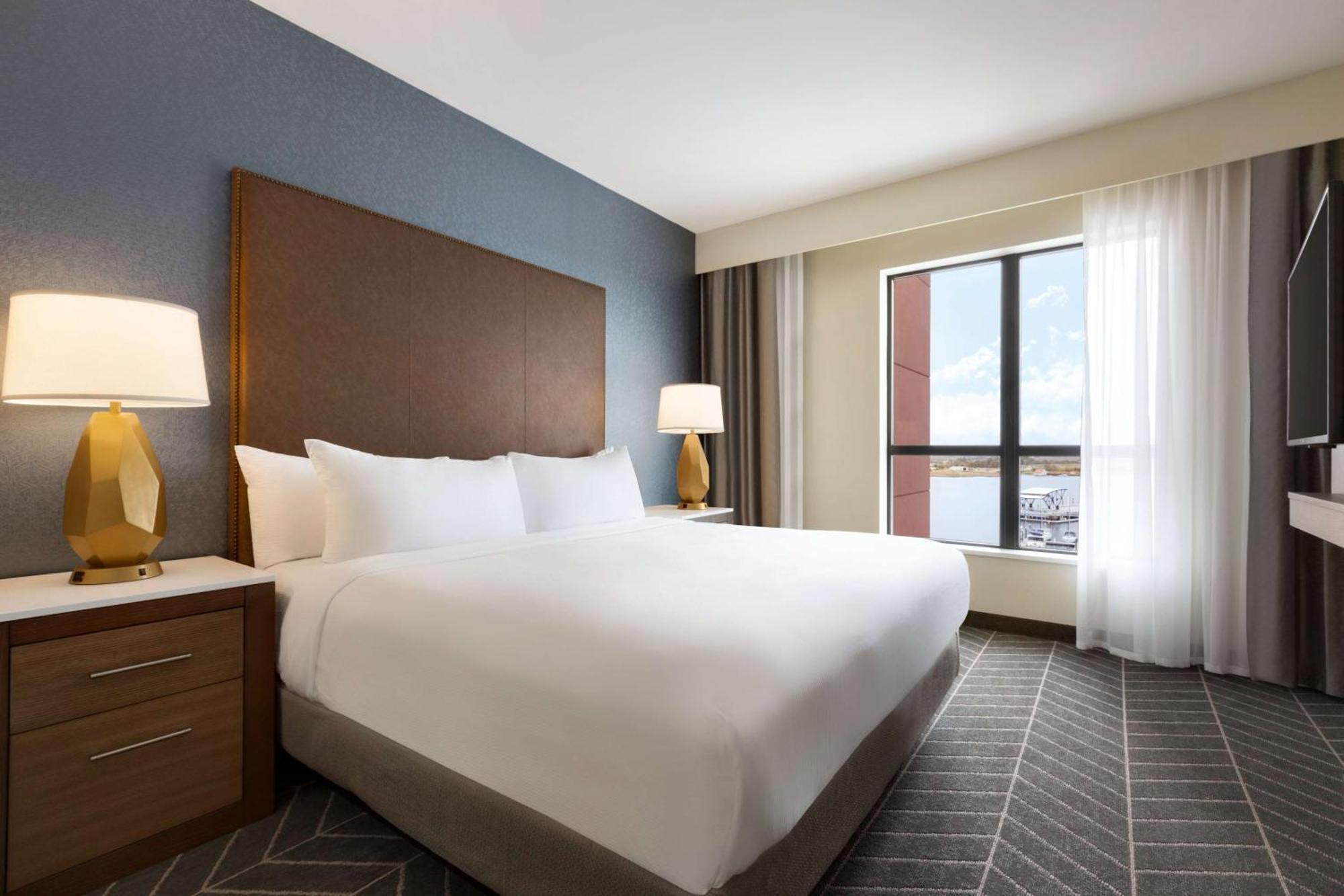Embassy Suites By Hilton Wilmington Riverfront Εξωτερικό φωτογραφία